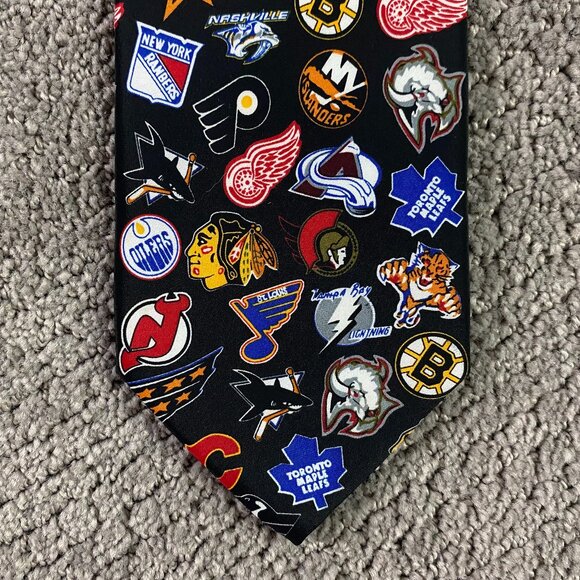 Vintage 90s NHL Team Logos Necktie Tie Hockey Bruins Maple Leafs Oilers Flames - Picture 1 of 6